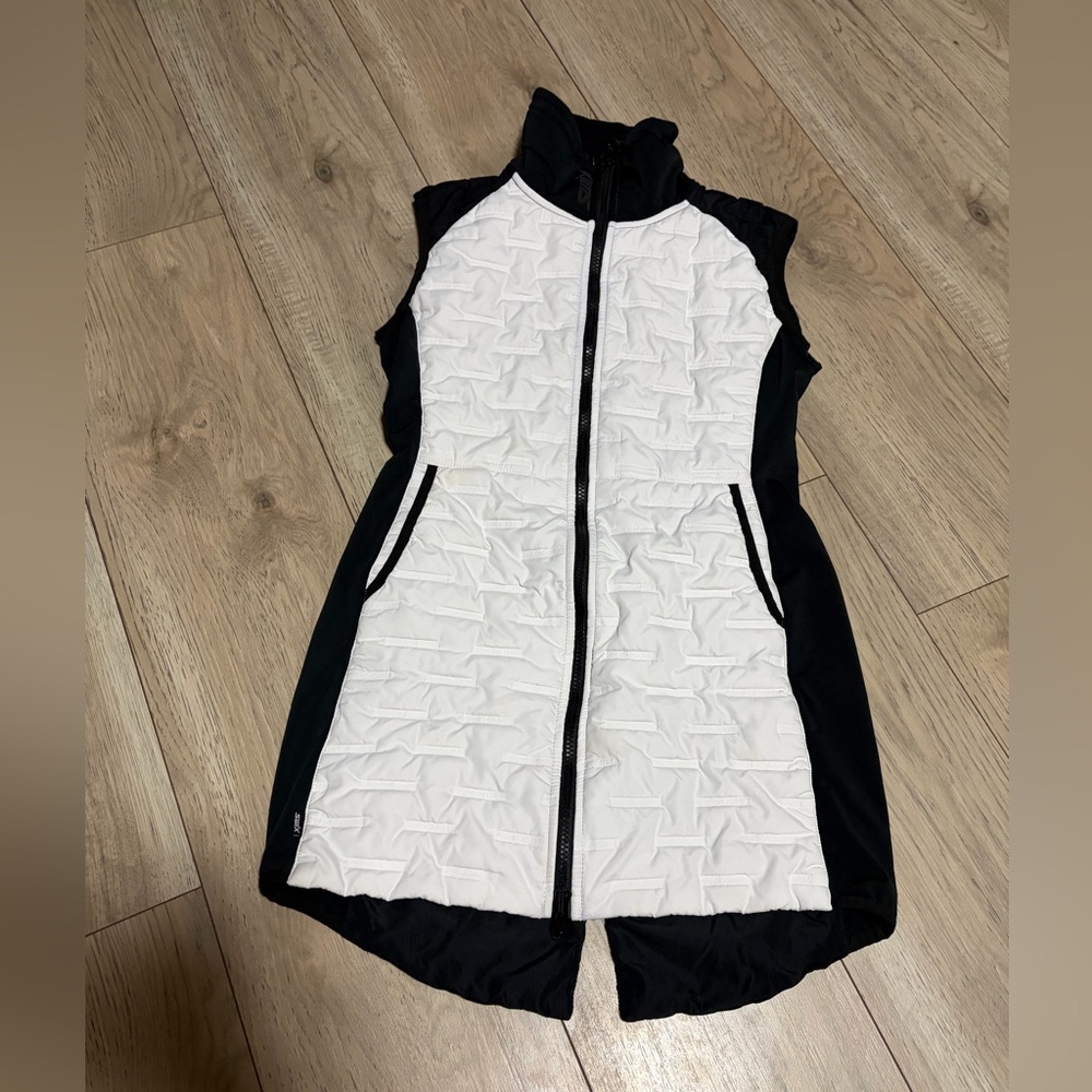 Swim Black and White Sleeveless Vest